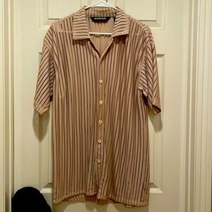 Koman modern classics men button down short sleeve tan shirt size Large